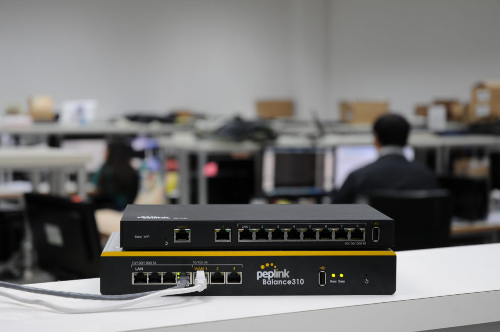 600Mbps Dual SD-WAN Router Balance One #8