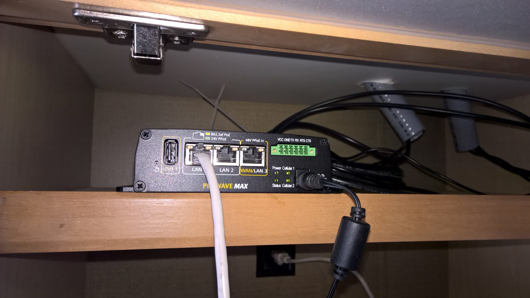 Auto Fail Over Router Symbol Automatic Failover Router : automatic failover router – LOHBQ